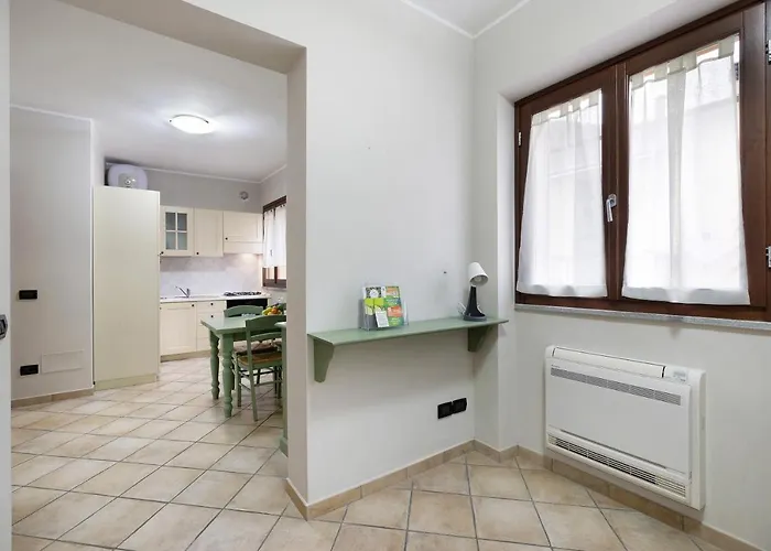 Farm stay Ultimo Tiro - App Secondo Tiro Cisano sul Neva